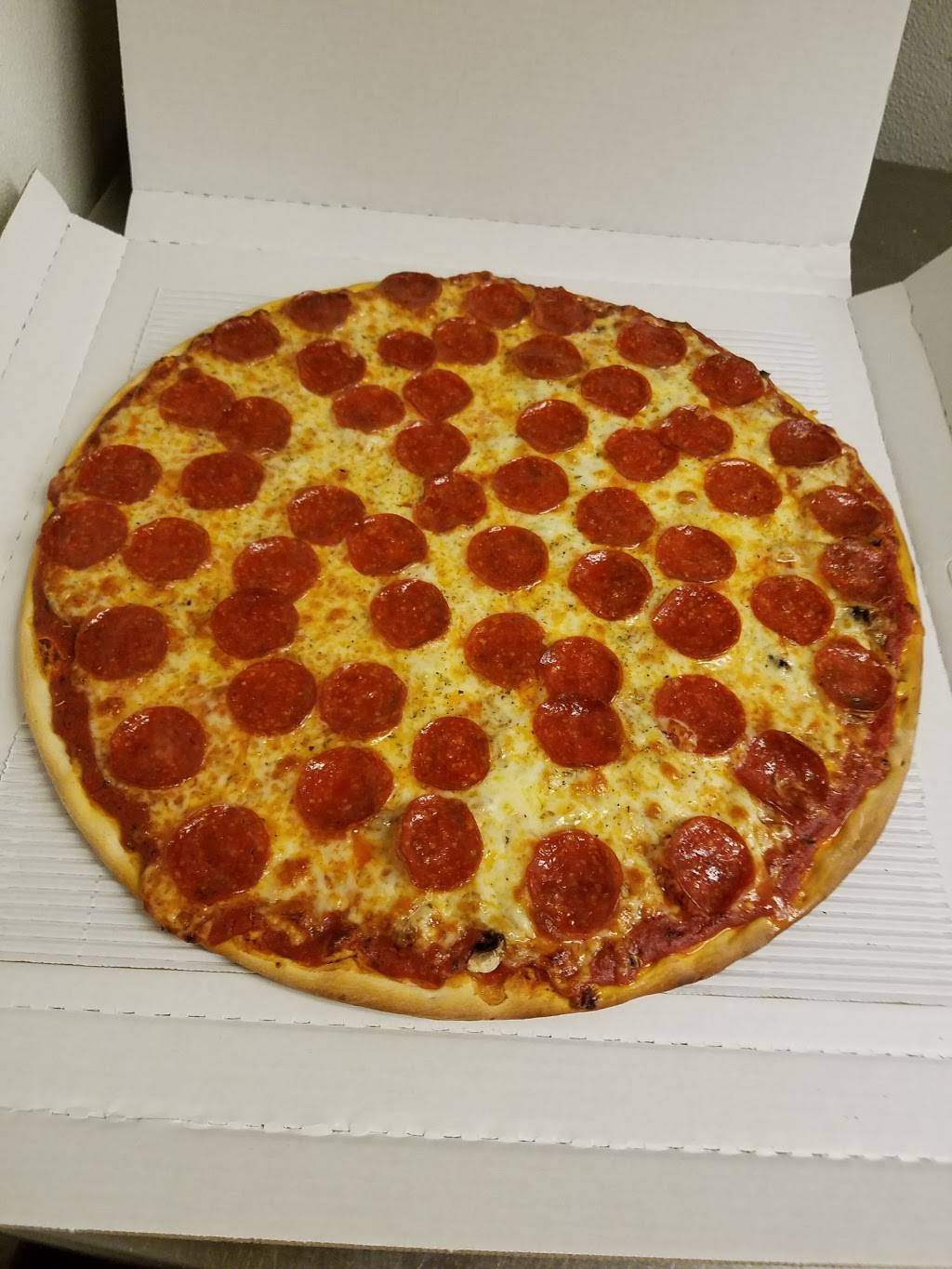 Stellas Pizza & Pub | meal delivery | 1101 Butterfield Rd, Wheaton, IL 60189, USA | 6306906770 OR +1 630-690-6770