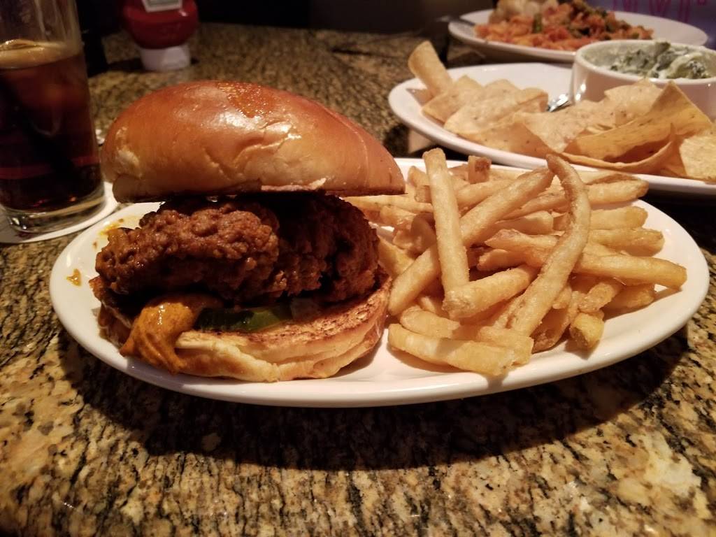 BJs Restaurant & Brewhouse | restaurant | 4270 N Oracle Rd, Tucson, AZ 85705, USA | 5206901900 OR +1 520-690-1900