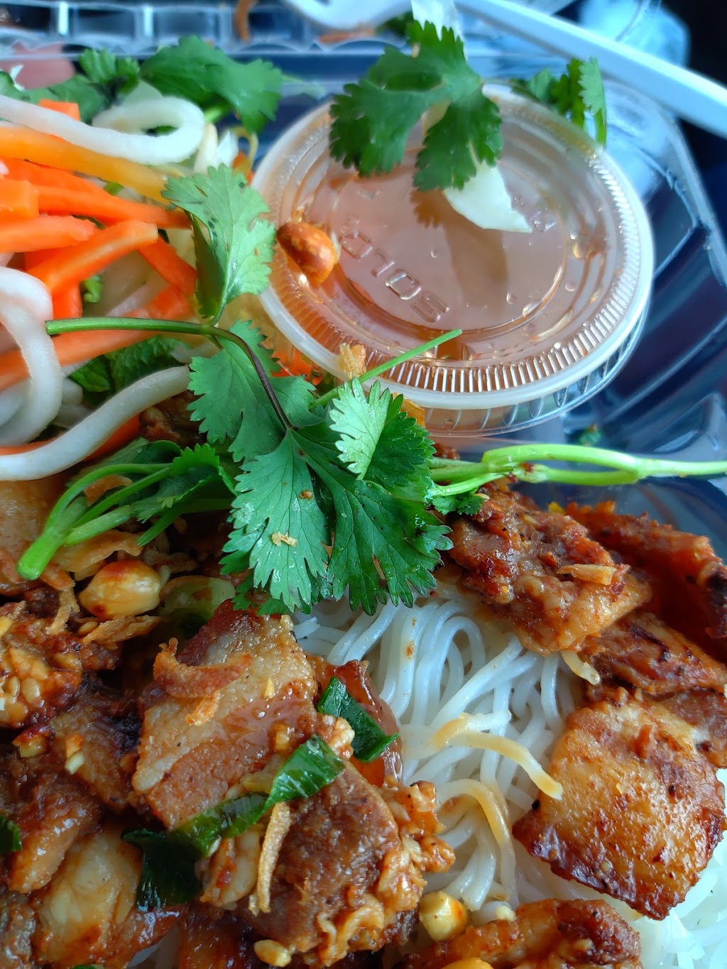 Chaus Sandwiches | restaurant | 937 N Main St, Randolph, MA 02368, USA | 7818058181 OR +1 781-805-8181