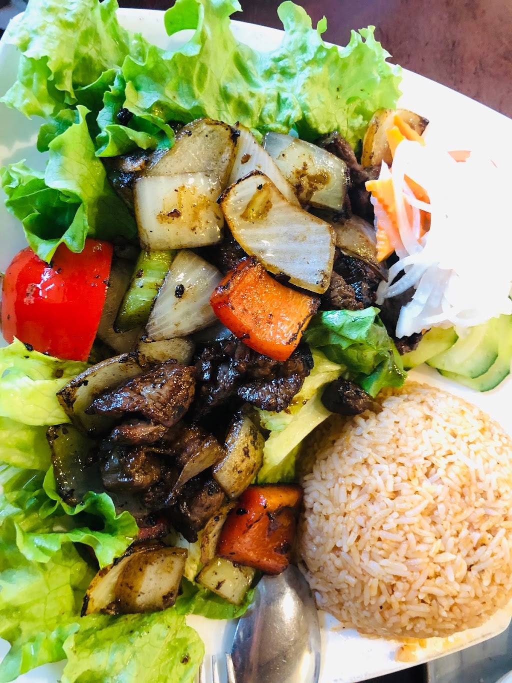 HUE Restaurant | restaurant | 3005 Silver Creek Rd Suite 190, San Jose, CA 95121, USA | 4082231021 OR +1 408-223-1021