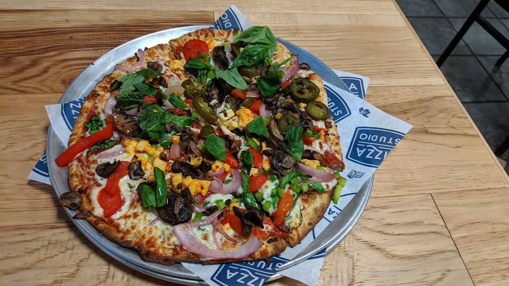 Pizza Studio Canada | restaurant | 356-358 Princess St, Kingston, ON K7L 1V6, Canada | 6135468389 OR +1 613-546-8389