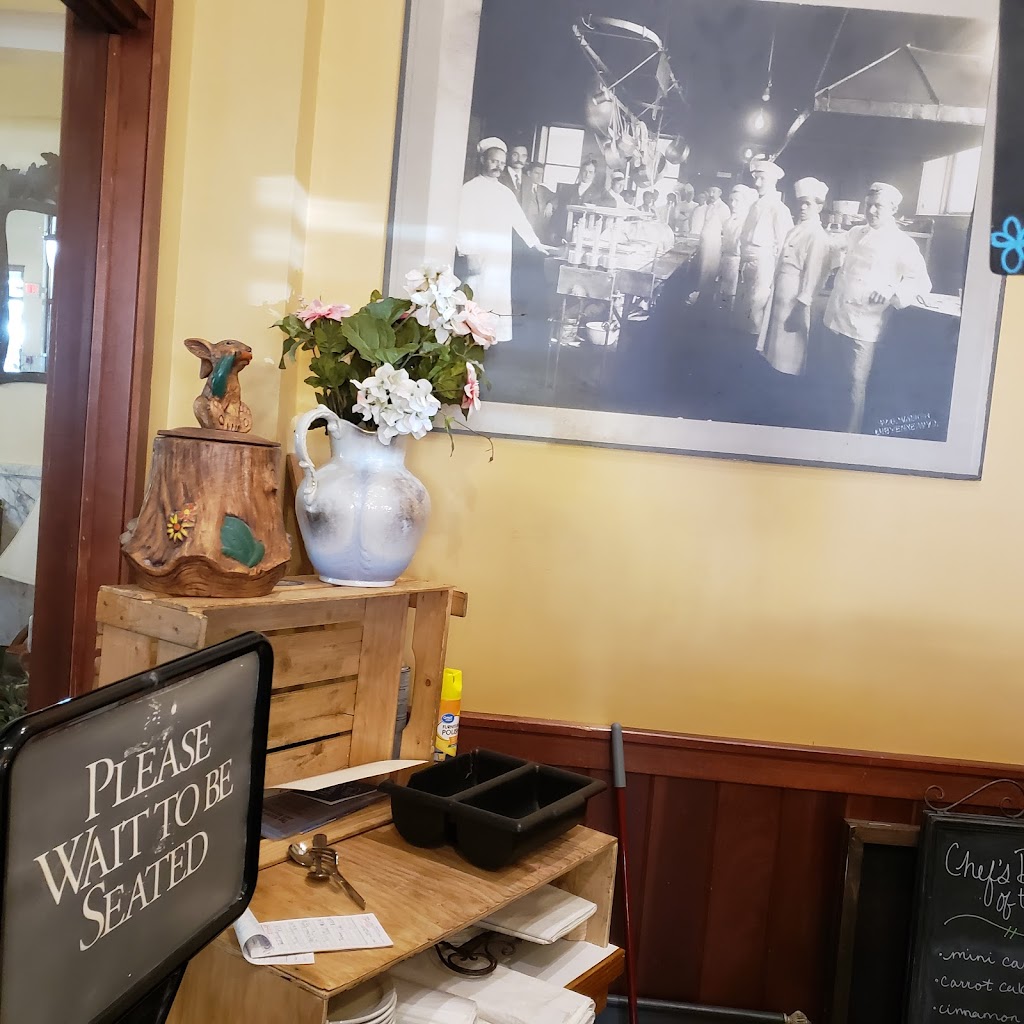 Taste of The Plains | restaurant | 1600 Central Ave, Cheyenne, WY 82001, USA | 3078233663 OR +1 307-823-3663