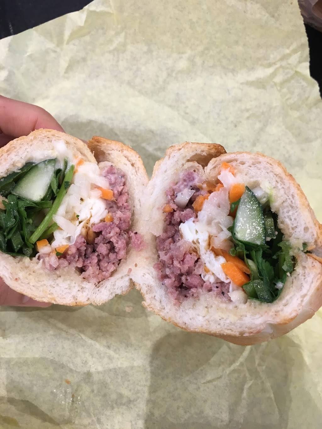 Banh Mi Ba Le | meal takeaway | 1909 International Blvd, Oakland, CA 94606, USA | 5102619800 OR +1 510-261-9800