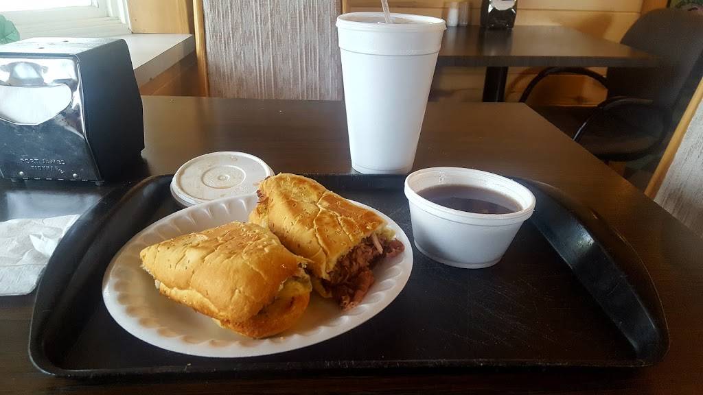 Pizza & Sub Shop | restaurant | 733 W Summit Ave, Norton Shores, MI 49441, USA | 2317334468 OR +1 231-733-4468