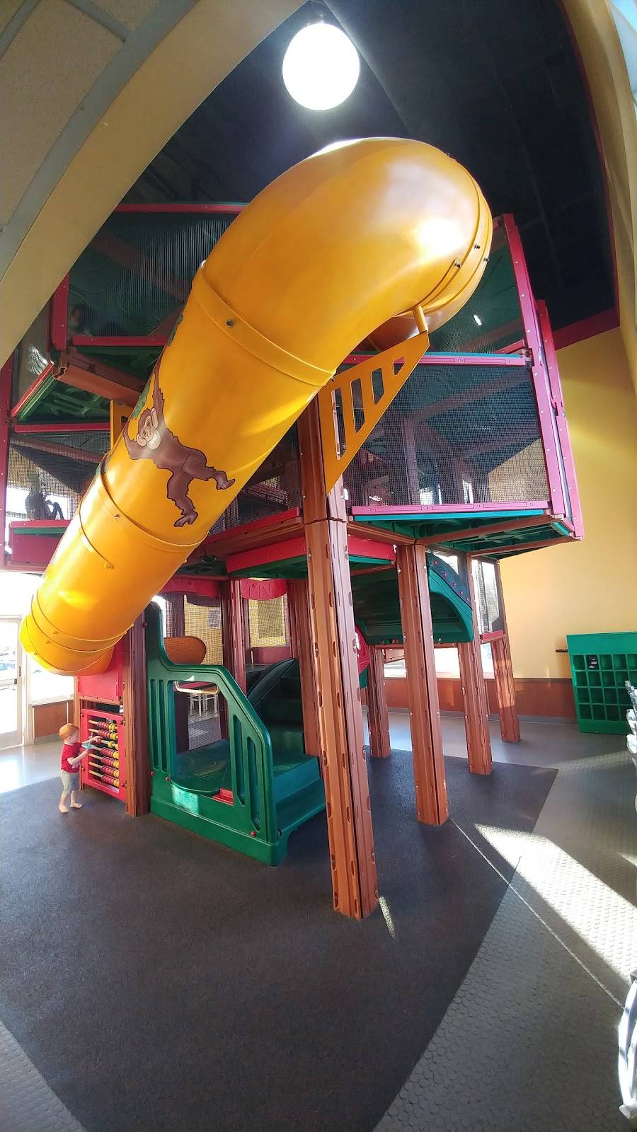 Carls Jr. | restaurant | 11432 District Dr, South Jordan, UT 84095, USA | 8014954991 OR +1 801-495-4991