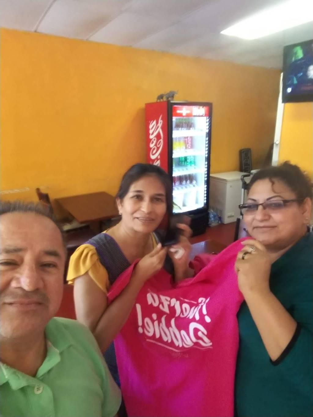 Nuevo mundo | restaurant | 3205 E 12th St, Kansas City, MO 64127, USA | 8168595377 OR +1 816-859-5377