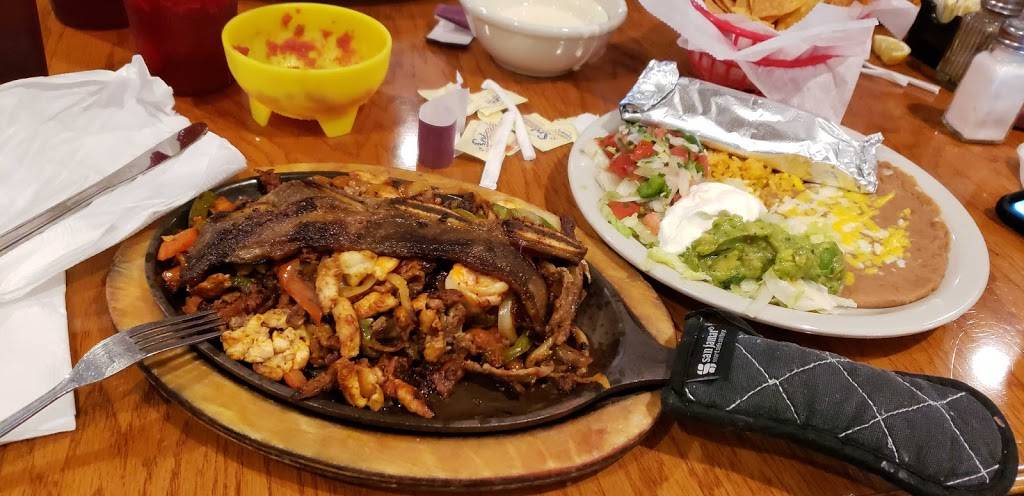 El Paso | restaurant | 8003 AL-53, Toney, AL 35773, USA | 2568589102 OR +1 256-858-9102