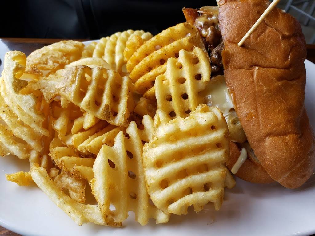 Walk-Ons Sports Bistreaux | restaurant | 7031 Youree Dr, Shreveport, LA 71105, USA | 3182204256 OR +1 318-220-4256