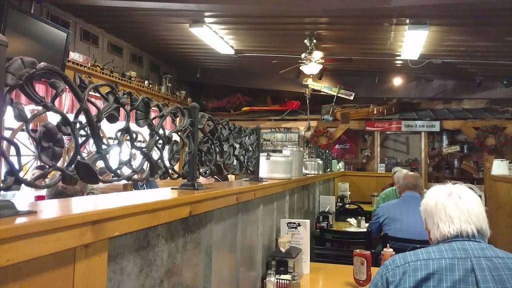 Tobys Barbecue | restaurant | 8483 New Kings Rd, Jacksonville, FL 32219, USA | 9047668122 OR +1 904-766-8122