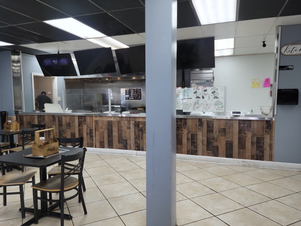 Dat Kitchen | restaurant | 1200 E Judge Perez Dr, Chalmette, LA 70043, USA | 5047667022 OR +1 504-766-7022