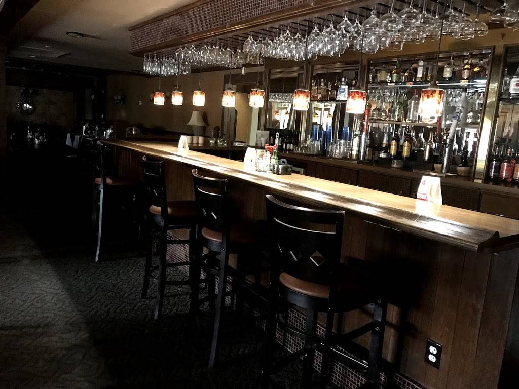 Benicia Grill | restaurant | 2390 N Texas St, Fairfield, CA 94533, USA | 7074280555 OR +1 707-428-0555