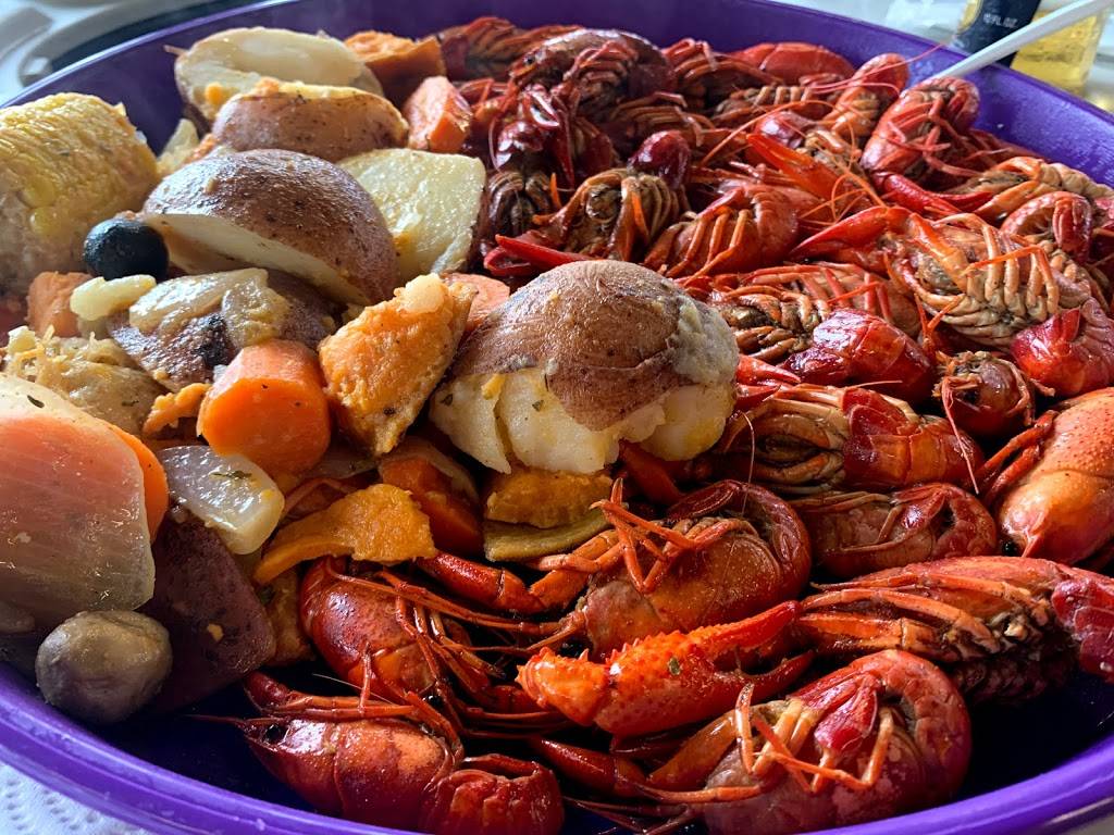 Cody Bs -The Market | restaurant | 8134 LA-23, Belle Chasse, LA 70037, USA | 5044195536 OR +1 504-419-5536