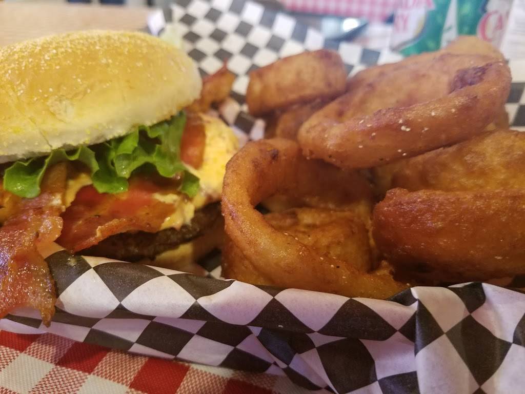 Circle P General Store | restaurant | 563 E Main St, Mt. Juliet, TN 37122, USA | 6155685215 OR +1 615-568-5215