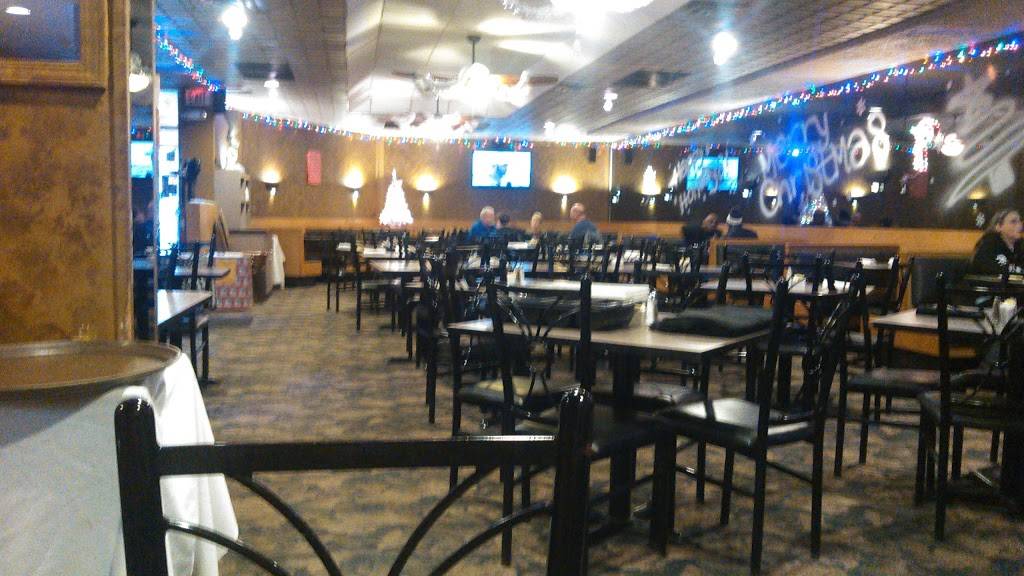 Mama Mias Restaurant | restaurant | 19385 Beech Daly, Redford Charter Twp, MI 48240, USA | 3135370740 OR +1 313-537-0740