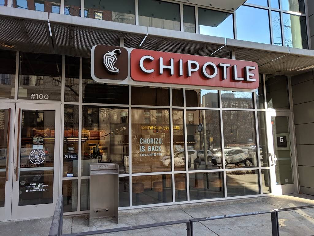 Chipotle Mexican Grill | restaurant | 6 E Washington St Ste 100, Indianapolis, IN 46204, USA | 3176535098 OR +1 317-653-5098