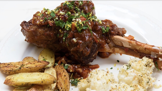 The Pasta Tree Restaurant & Wine Bar | restaurant | 1503 N Farwell Ave, Milwaukee, WI 53202, USA | 4142768867 OR +1 414-276-8867