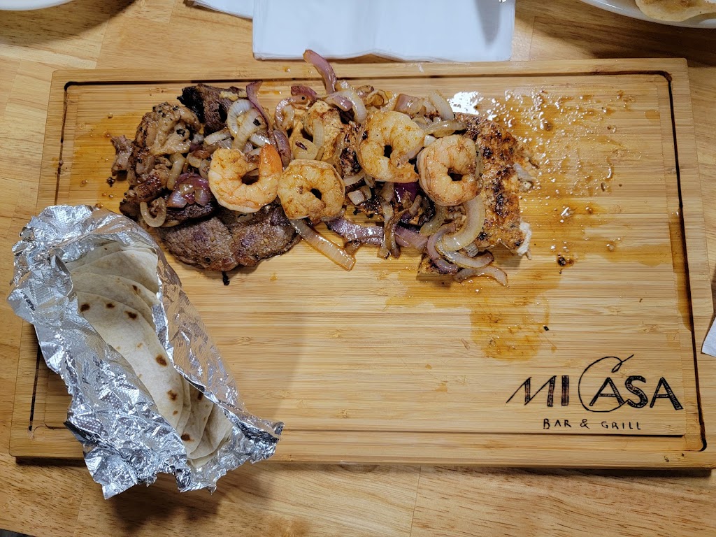 Mi Casa on Broadway | restaurant | 801 W Broadway St, Bradley, IL 60915, USA | 8153045006 OR +1 815-304-5006