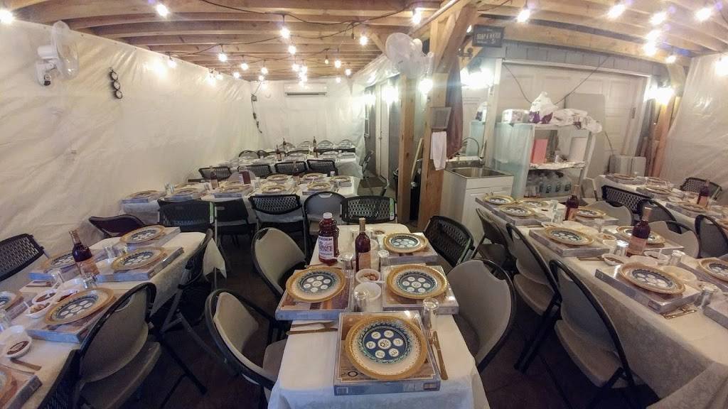 Shishi With Tzvi - שישי אצל צבי | restaurant | 87-01 139th St, Jamaica, NY 11435, USA | 7188137939 OR +1 718-813-7939