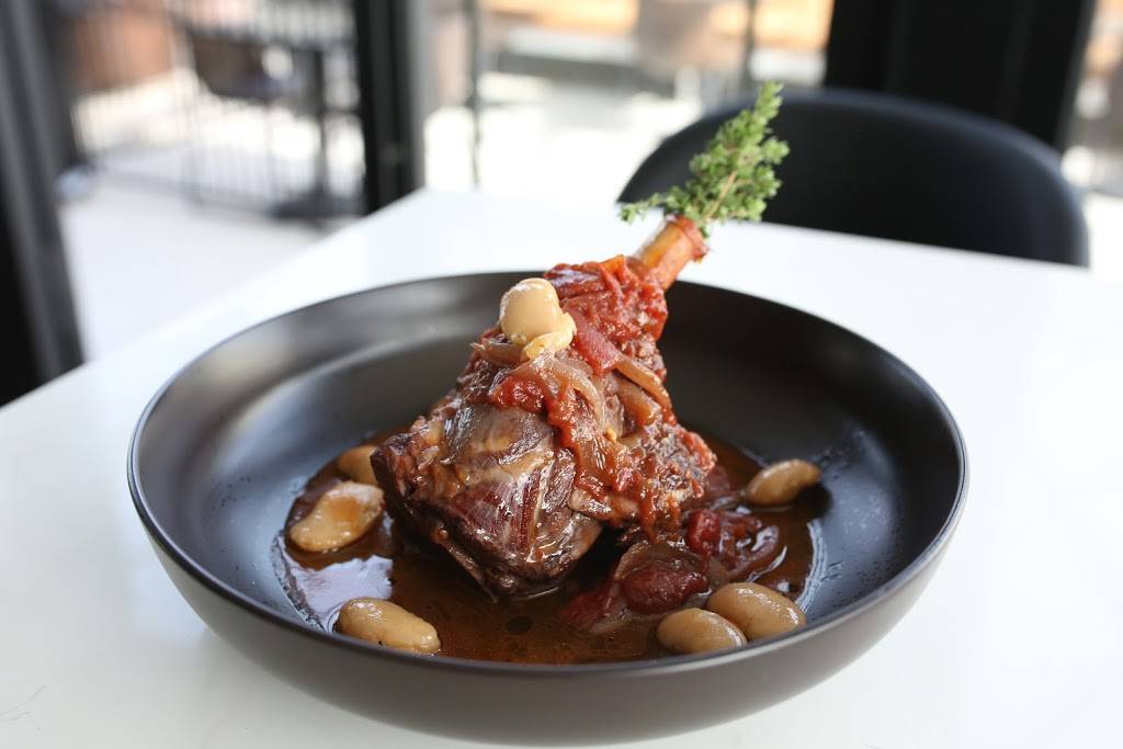 Chefs Not Here | restaurant | 8457 Melrose Ave, Los Angeles, CA 90069, USA | 3232724681 OR +1 323-272-4681