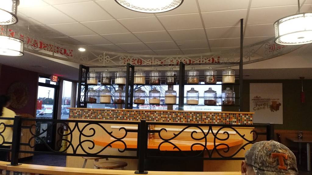 Popeyes Louisiana Kitchen | restaurant | 420 N Valley Mills Dr, Waco, TX 76710, USA | 2546332300 OR +1 254-633-2300