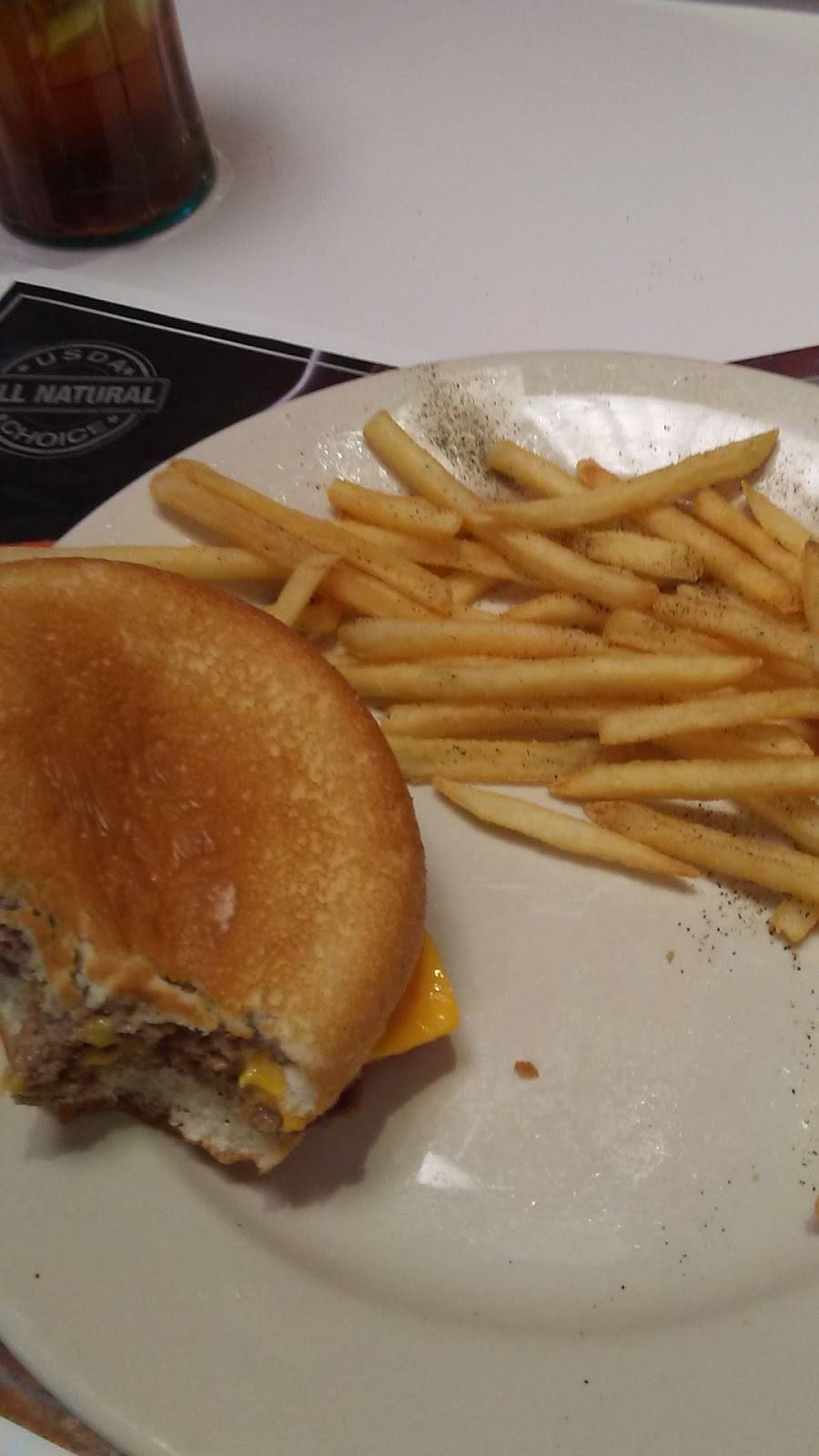 Steak n Shake | restaurant | 1095 OH-28, Milford, OH 45150, USA | 5139659336 OR +1 513-965-9336