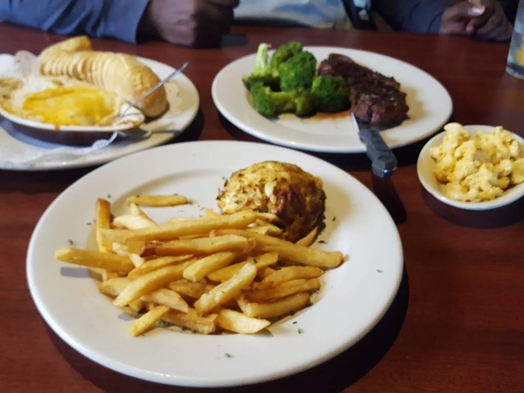 Hazelwood Inn | restaurant | 4937 Hazelwood Ave, Baltimore, MD 21206, USA | 4108663116 OR +1 410-866-3116