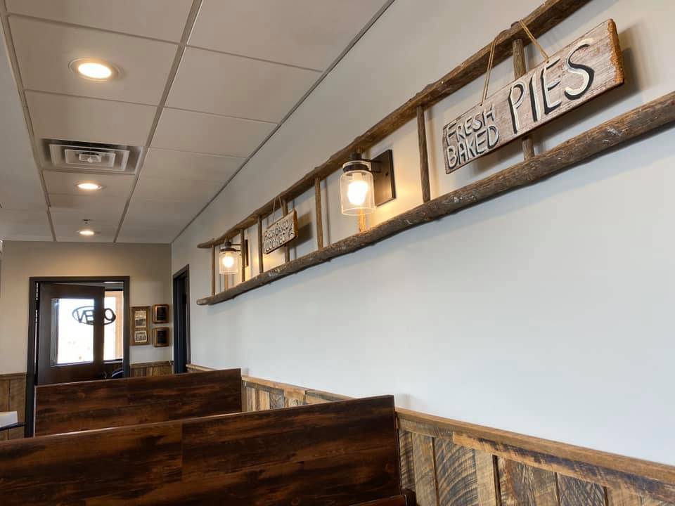 Jills Cafe | meal takeaway | 388 4th St SW, Richmond, MN 56368, USA | 3205973838 OR +1 320-597-3838