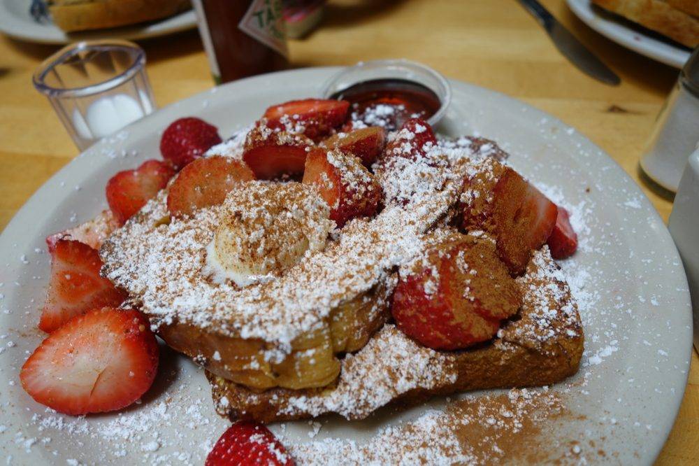 Toasties Café | cafe | 2522, 702 Lighthouse Ave, Pacific Grove, CA 93950, USA | 8313737543 OR +1 831-373-7543