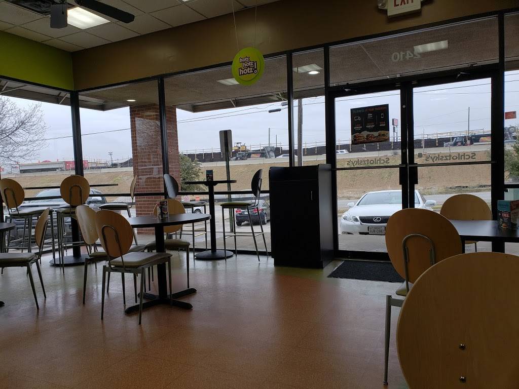 Schlotzskys | bakery | 2410 S Interstate 35, Denton, TX 76205, USA | 9403847404 OR +1 940-384-7404