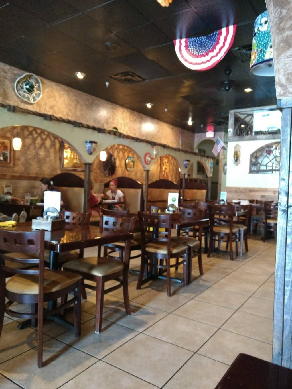 El Patron Mexican Restaurant | restaurant | 86 W Main St, Sylva, NC 28779, United States | 8285868805 OR +1 828-586-8805