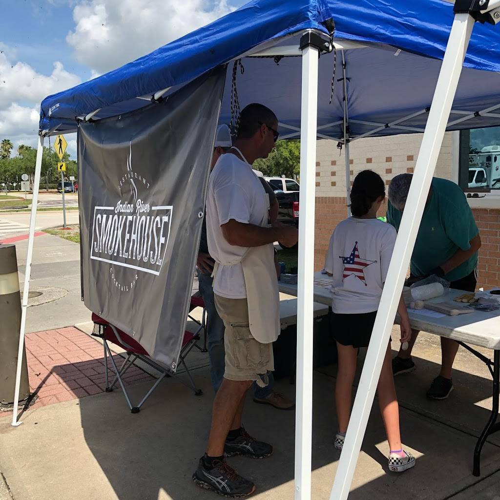 Indian River Smoke House | restaurant | 600 E Eau Gallie Blvd, Satellite Beach, FL 32937, USA | 3217799670 OR +1 321-779-9670