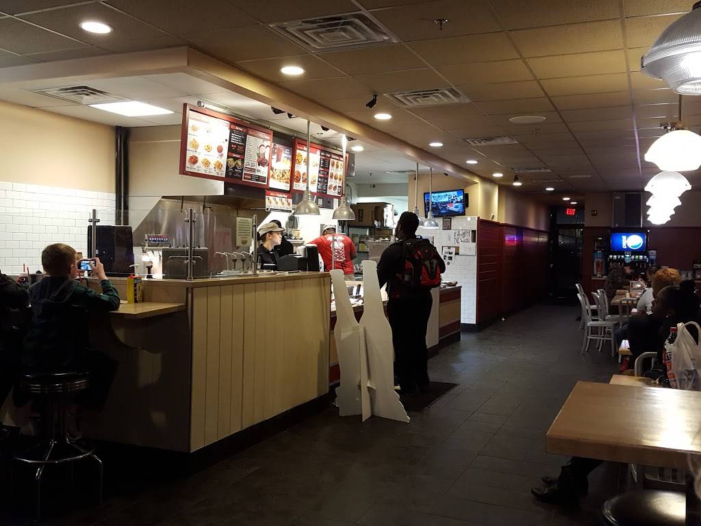 Wayback Burgers | restaurant | 250 S Main St #110, Newark, DE 19711, USA | 3028616050 OR +1 302-861-6050