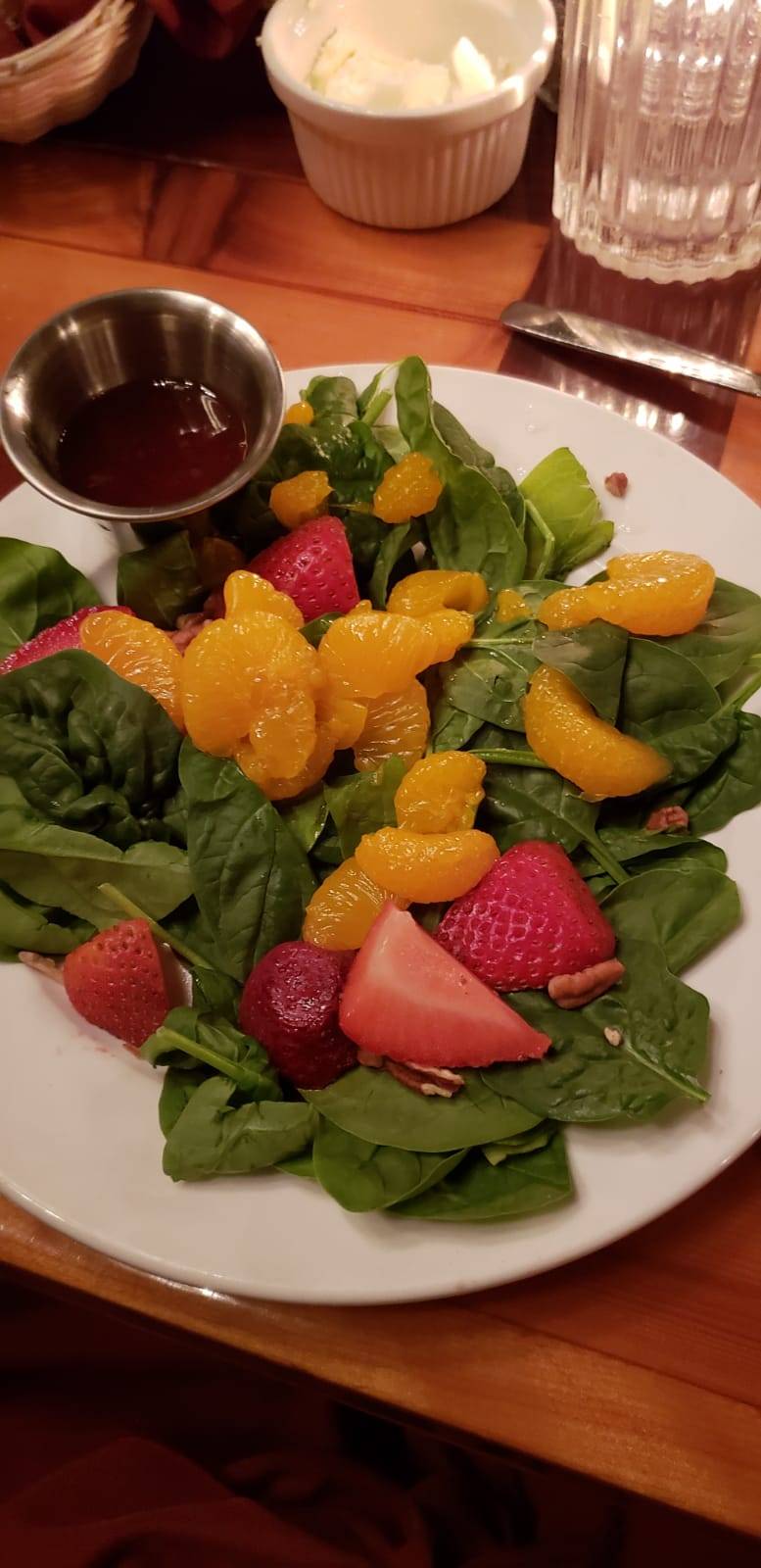 The Freighthouse Restaurant | restaurant | 107 Vine St, La Crosse, WI 54601, USA | 6087846211 OR +1 608-784-6211