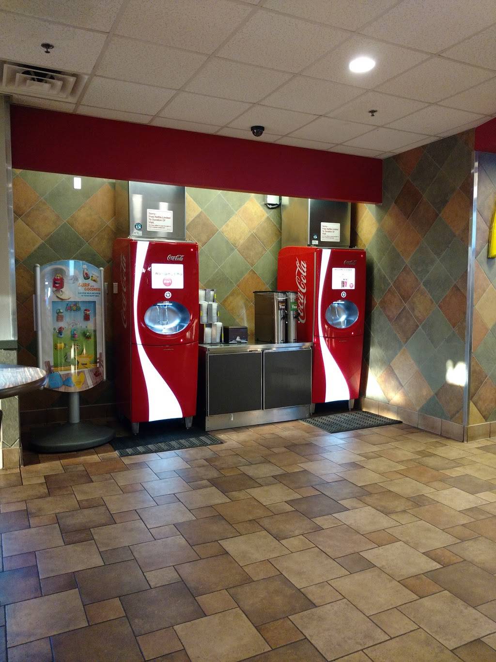 McDonalds | cafe | 5205 W Goshen Ave, Visalia, CA 93291, USA | 5596360494 OR +1 559-636-0494