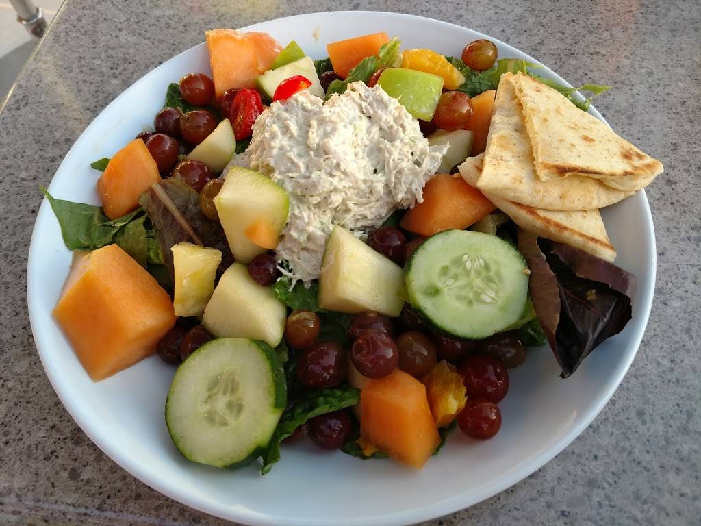 Zoës Kitchen | restaurant | 13610 N, US Hwy 281, San Antonio, TX 78232, USA | 2105453920 OR +1 210-545-3920