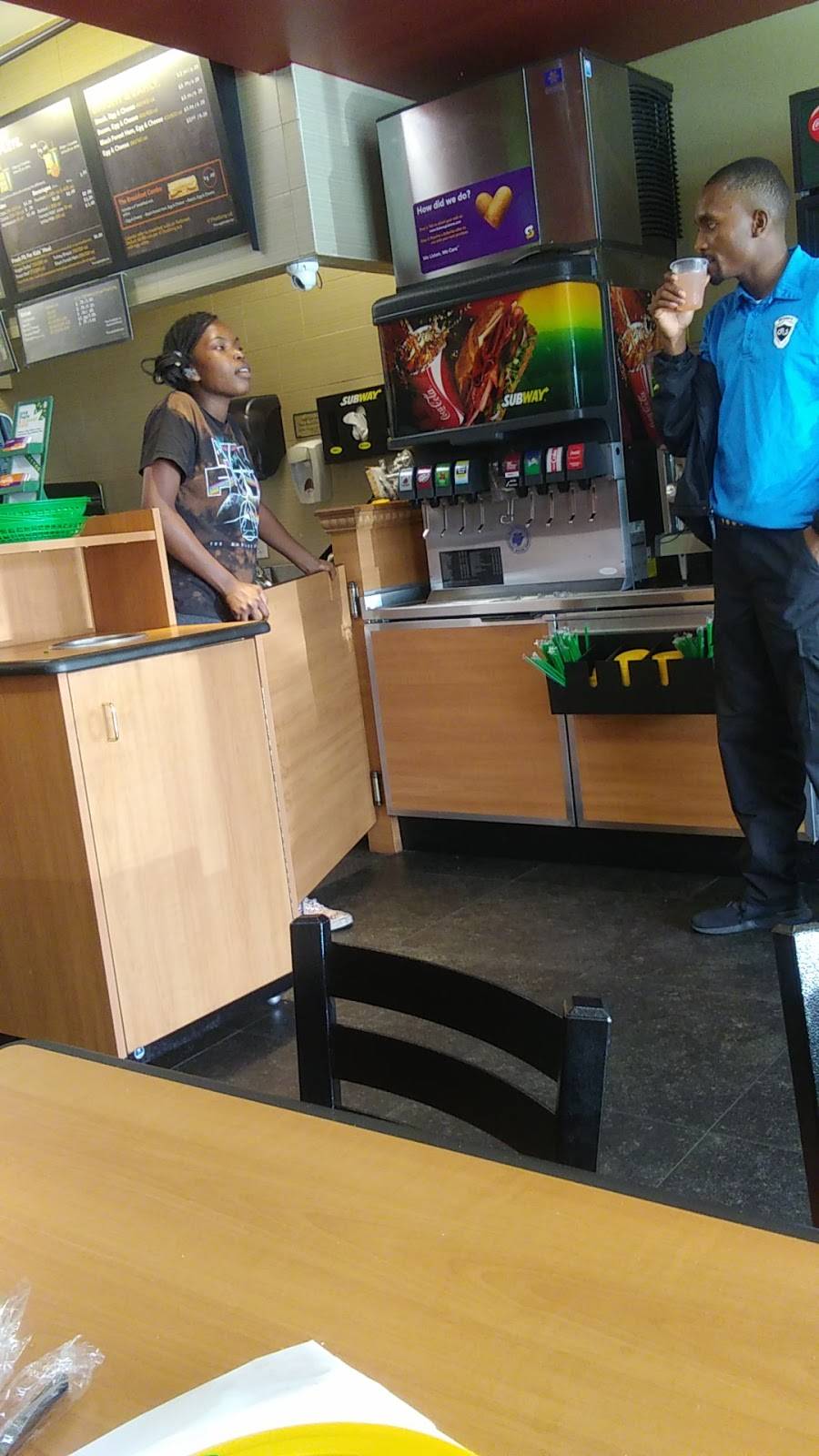 Subway | restaurant | 4801 Linton Blvd, Delray Beach, FL 33445, USA | 5618652200 OR +1 561-865-2200