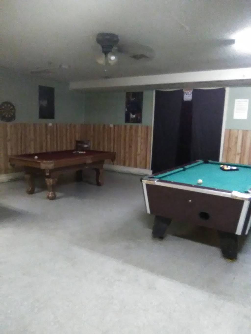 BackYard BBQ Bar And Grill | restaurant | 421 Scott Way, Bowling Green, KY 42101, USA | 2703203212 OR +1 270-320-3212