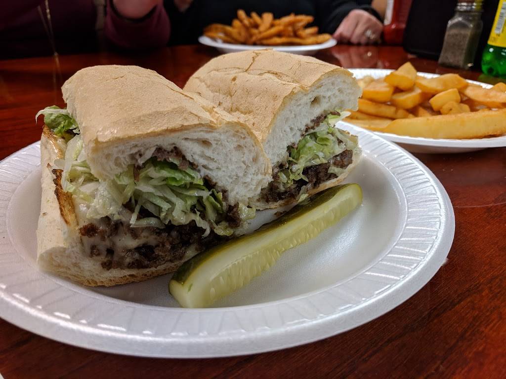 Santinis New York Style Deli | meal takeaway | 1814, 46950 Community Plaza, Sterling, VA 20164, USA | 7034504444 OR +1 703-450-4444