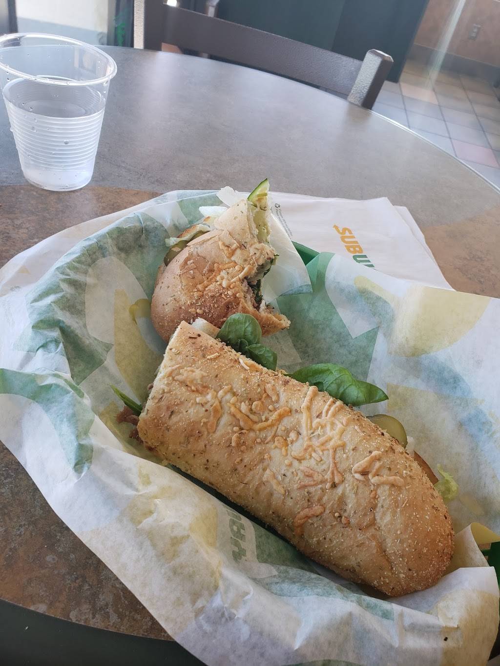 Subway | restaurant | 2200 N Arizona Ave #7, Chandler, AZ 85225, USA | 4809637177 OR +1 480-963-7177
