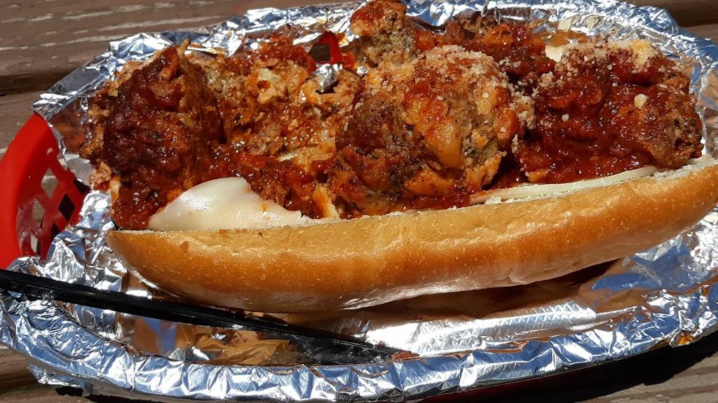 The Sub Station & Italian Restuarant | restaurant | 4410 Hooper Hwy, Cosby, TN 37722, USA | 4234657142 OR +1 423-465-7142