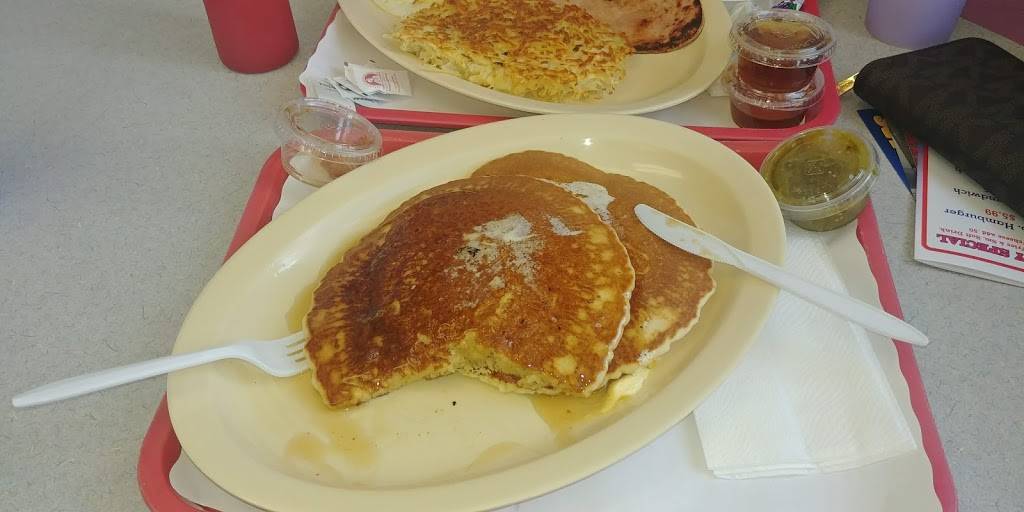 Leos Burgers | restaurant | 701 E Alondra Blvd, Compton, CA 90221, USA | 3106082134 OR +1 310-608-2134