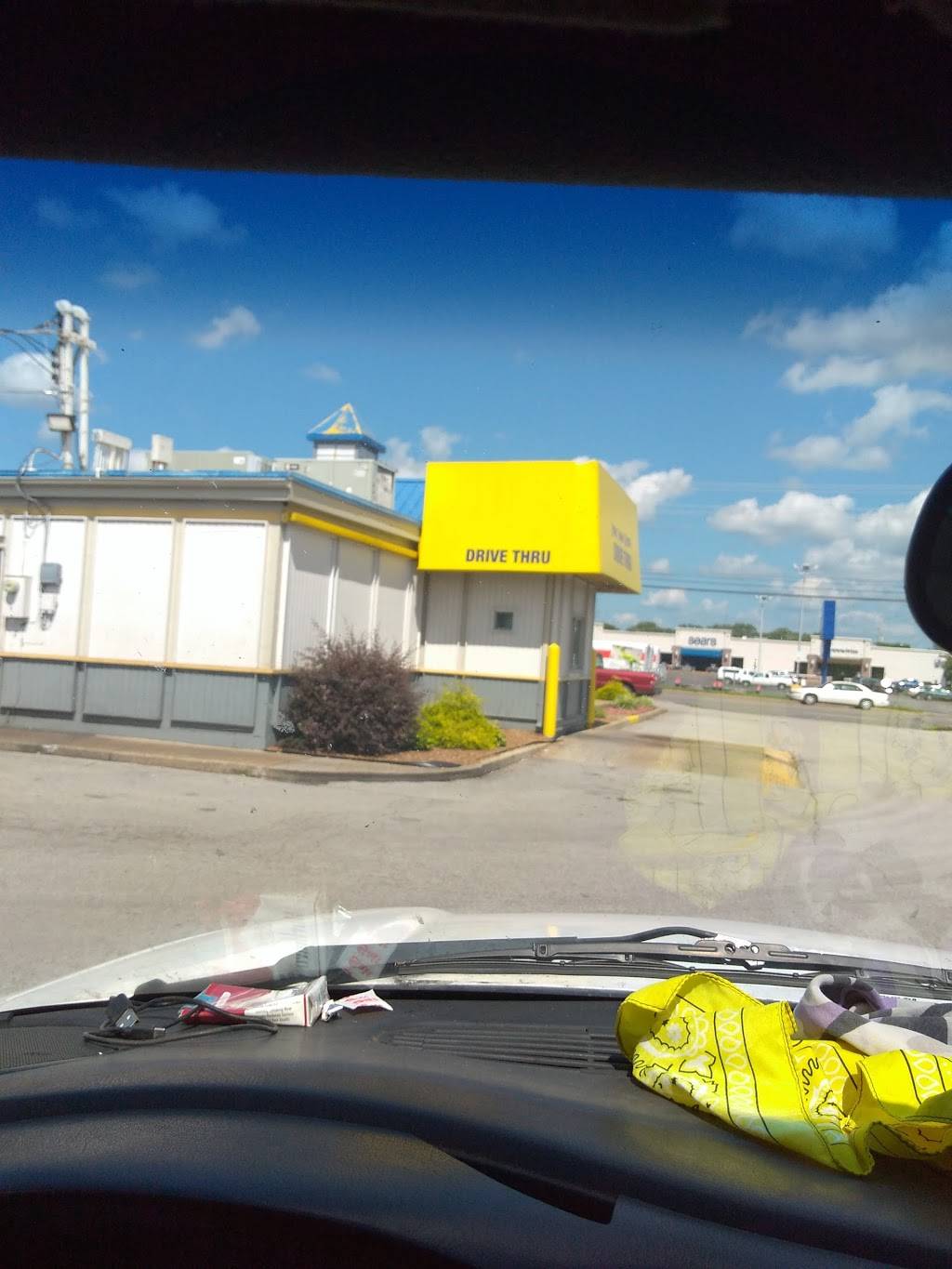 Long John Silvers | restaurant | 1505 N Locust Ave, Lawrenceburg, TN 38464, USA | 9317627001 OR +1 931-762-7001