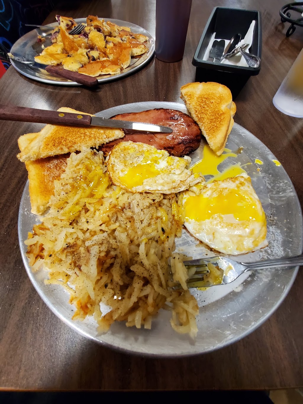 Chubbys Pizza | restaurant | Main floor, 412 Main St S, Pierce, ID 83546, USA | 2084641444 OR +1 208-464-1444