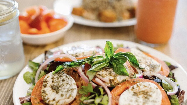 Juice & Java Sunny Isles | restaurant | 17608 Collins Ave #2825, Sunny Isles Beach, FL 33160, USA | 3059333700 OR +1 305-933-3700