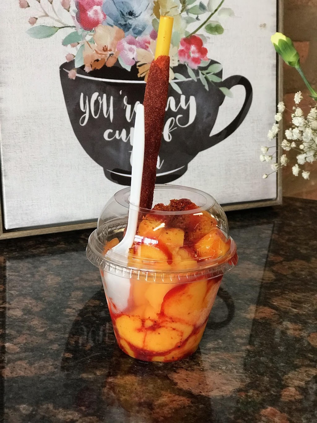 Yolis Ice cream & Coffee | restaurant | 5706 S Western Ave, Chicago, IL 60636, USA | 7734982678 OR +1 773-498-2678