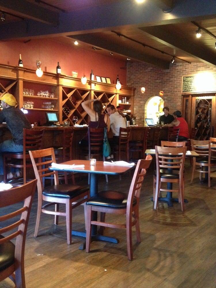 The Vine Wine and Tapas | restaurant | 135 Parrott St, San Leandro, CA 94577, USA | 5109697477 OR +1 510-969-7477