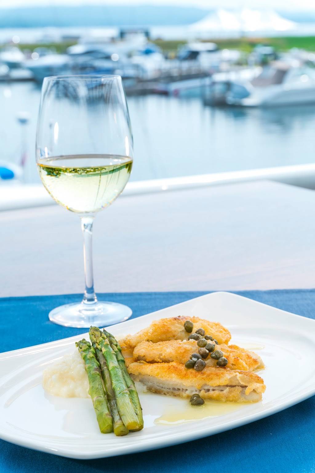 The Strand at Sommerset Pointe | restaurant | 00970 Marina Dr, Boyne City, MI 49712, USA | 2315829900 OR +1 231-582-9900