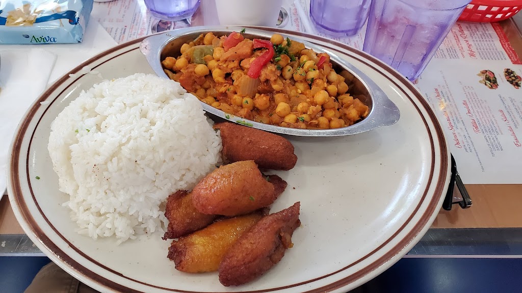 Caribe Cafe Restaurant | restaurant | 3953 NW 7th St, Miami, FL 33126, USA | 3055415449 OR +1 305-541-5449