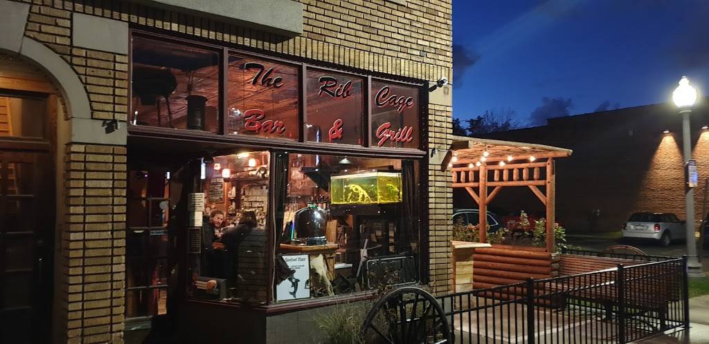 The Rib Cage Smokehouse & Bar | restaurant | 2214 Lee Rd, Cleveland Heights, OH 44118, USA | 2163217427 OR +1 216-321-7427