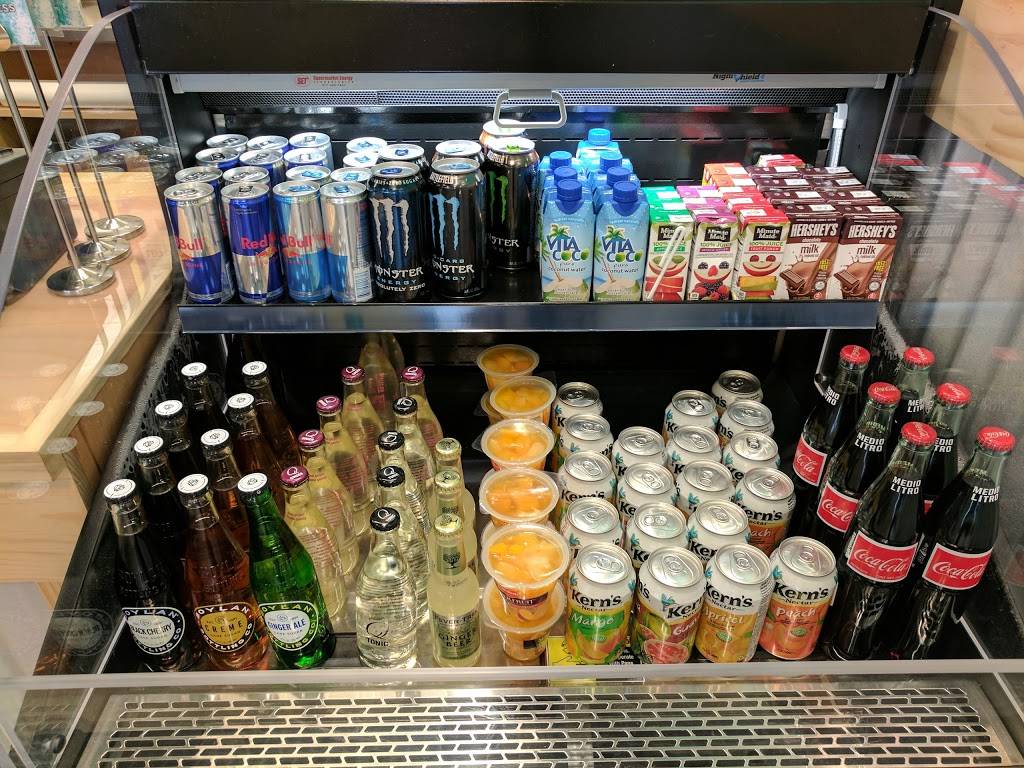 Board & Brew | restaurant | 19720B Beach Blvd #103, Huntington Beach, CA 92648, USA | 7143777100 OR +1 714-377-7100